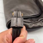 Vintage Shoulder Bag Med Stone Mountain Dark Brown Leather Minimalist‎ Soft 90s Brown Photo 5