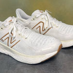 New Balance Fresh Foam X 1080 Women's White Running Shoes Size 8.5B Photo 0