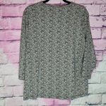 LULU B MICRO LEOPARD PRINT UPF 50 V NECK TEE XL Black Photo 1