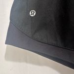 Lululemon Women’s Black Athletic Shorts No Tag, And No Drawstring Size 24 Photo 2