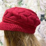 Woman's beret/ cap Black Photo 1