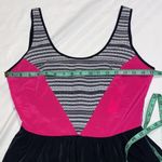 Attention  size 2 women’s pink black white knee length geometric sleeveless dress Photo 6
