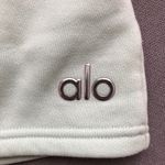 Alo Yoga Accolade Short Spearmint S Photo 7