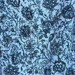 Sag Harbor Petite Size 8 Floral Blue Skirt Back Zipper Flawed Hem is not sewn Photo 3