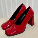 Gloria Vanderbilt  Women's 5.5 Red Patent Square Toe Pumps Chunky Block Heel Y2K Photo 1
