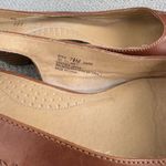 Vintage I Love Comfort Tan Leather Cutout Detail Slingback Flats Size 7.5 Photo 3