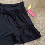 NWT Feathers Maternity Shorts Size S Photo 4