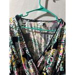 Crown & Ivy  Womens‎ 1X V-Neck Floral Print Blouse With Belt Photo 4