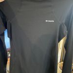 Columbia  Base Layer Top Photo 2