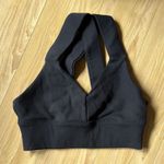 Alo Yoga Emulate Bra Photo 0