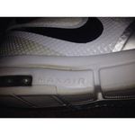 Nike  Women's Athletic Shoes Walking Size 7.5 Photo 1