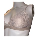 Anemone  Women’s size medium/large cream - beige lace bralette​ Photo 1