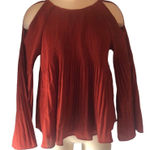 DO+BE pleated rust orange cold shoulder top Women’s Size S Small Photo 0