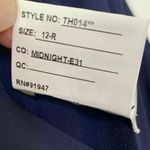 Dessy Thread One Photo 9