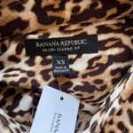 Banana Republic  Shirt Womens XS Brown Cheetah Leopard Dillion‎ Classic Fit Edgy Photo 4