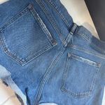 Abercrombie & Fitch  The Mom Short Mid rise  Distressed Style Photo 4