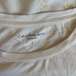 Calvin Klein Jeans White Cropped Short Sleeve T-Shirt With Logo Size Small Photo 5