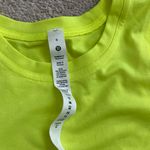 Lululemon Athletica hiking  Tee NWT Photo 2