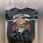 MLB MN TWINS World Series 1991 Pullover Off Shoulder Collectors Sweatshirt M GUC Black Size M Photo 3