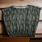   Blouse Ellen tracy green multicolors stamps top blouse size Large Photo 0