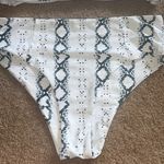 White and Black Patterned Bikini size XL bikini top bikini set swim wear Photo 2