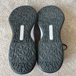 Nike Air Max Bella TR 5 Premium Sneaker Dark Smoke Grey Purple Athleisure Sporty Photo 9