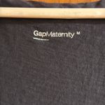 Gap maternity sleeveless top size medium. Photo 1