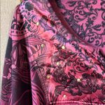 Live and let live  peasant style Floral Top large Photo 1