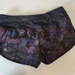 Lululemon  Athletica Women's Dark Floral Athletic Shorts Photo 0
