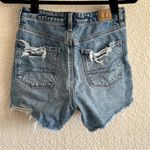 American Eagle Women’s Highest Rise Baggy Distressed Denim Jean Shorts Size 4 Photo 2