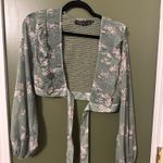 Revolve Cute front tie with mesh sleeves Photo 0