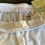 Puma  Women’s White Athletic Shorts Dry Cell Size L NWT Photo 9