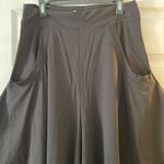 Halara  PANTS  color black length 40” inseam 23” two front and two back pockets Photo 1