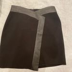 BCBGMAXAZRIA BCBG BLACK SKIRT WITH LEATHER DETAIL NEVER WORN Photo 1