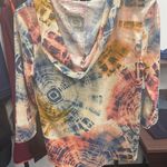 C'est La Vie womens small hooded tie dye shirt Multiple Photo 0