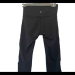 Lululemon Sunshine Salutation Crop (Full-On Luxtreme)
Black Photo 8