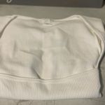 White S square crop top Photo 2