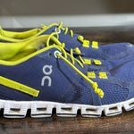 On cloud On Running Cloudflyer Running Shoes neon navy blue cushion low size 6 Yellow Photo 0