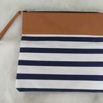 Striped‎ Vegan Leather Zipper Closure Travel Bag Blue Photo 0