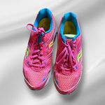 Saucony  Athletic‎ Shoes Photo 1