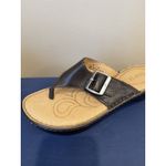 b.o.c. Between The Toe Sandal Woman's 8M Black Wedge Buckle Size 8 Photo 6