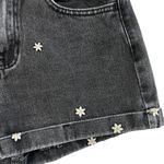PacSun  SZ 25 Jean Mom Shorts Floral Daisy Embroidered Cuffed Pocket Zip-Fly Gray Photo 1