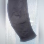 Lululemon  flo and go seamless cropped leggings size 6 in EUC Photo 4