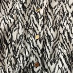 Thalia Sodi Thalia and Sodi rayon blouse.  Size Medium. 3/4 length sleeve that rolls up. Photo 6