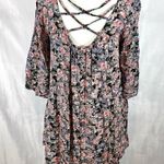 En Crême En Creme lace yoke cross back floral tunic top size medium Photo 2