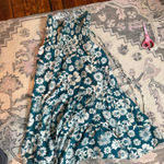 Be cool Super cute  size small summer flowy halter neck dress Photo 2