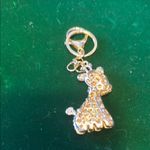 Fashion Jewelry Pink and Gold Giraffe Key Holder Photo 1