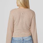 Billabong NWT  Wrap Mode Top in warm sand. Size Large Photo 1