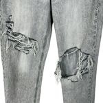 American Eagle SZ 4 ‘90s Straight Jeans Distresed Rip Mid-Rise Zip-Fly Gray Wash Photo 2