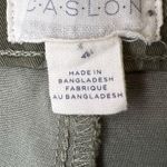 Caslon Women's Camouflage Skirt Size 4 Photo 3